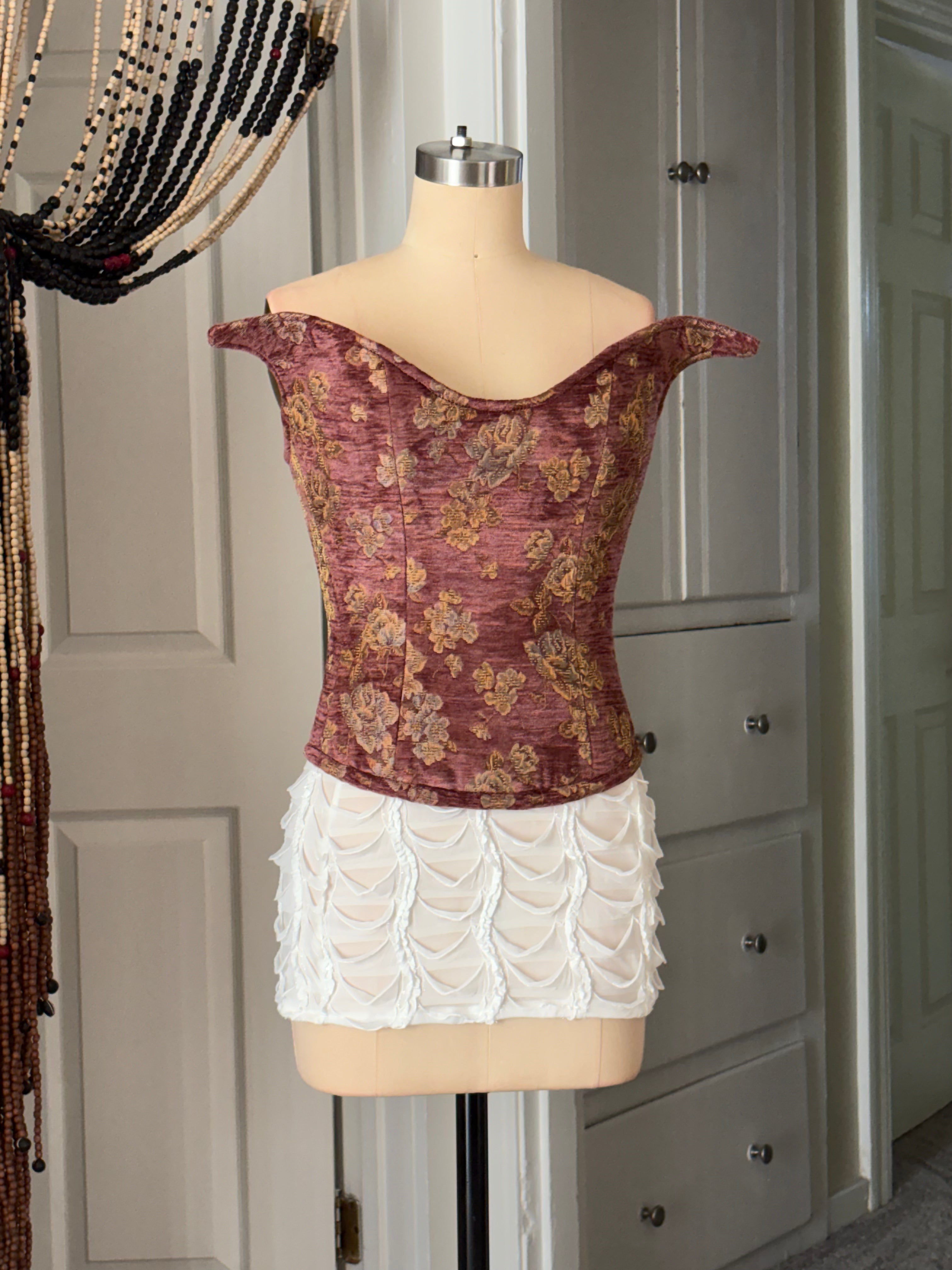 Pink point corset