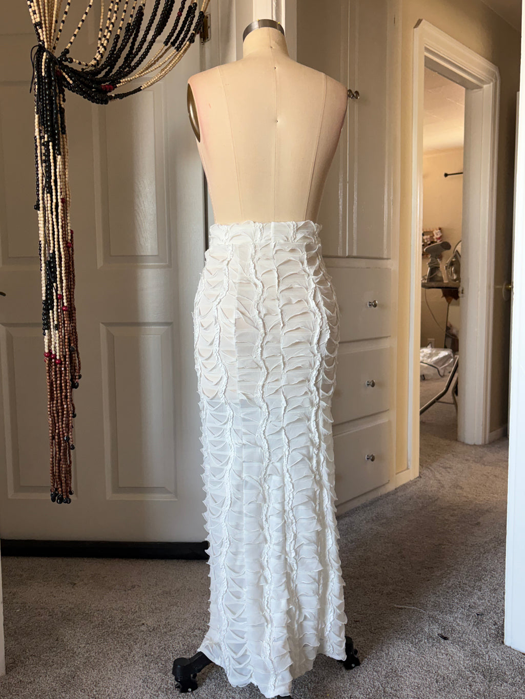 White textured skirt