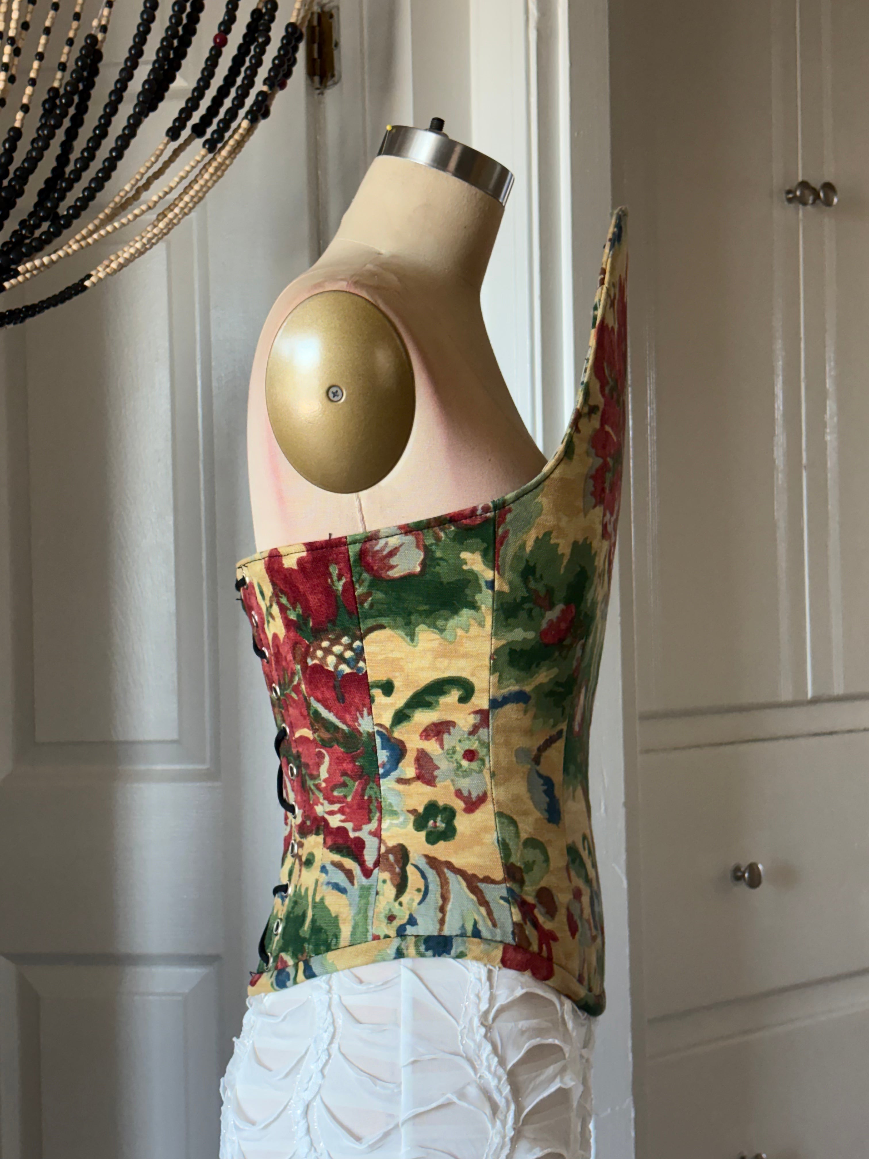 Floral curved corset #2