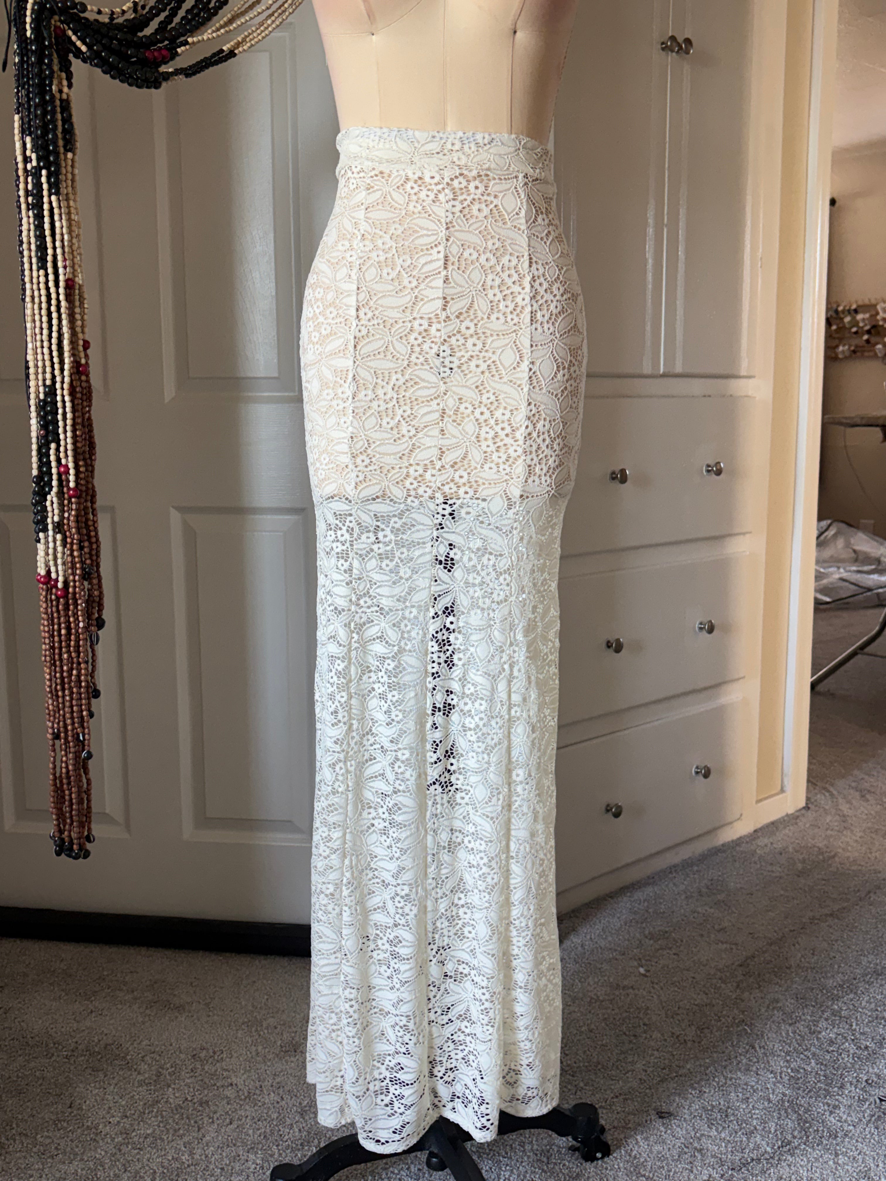 White lace skirt